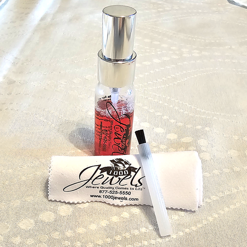 Jewelry Cleaning Kit With Microfiber Polishing Cloth, Cleaning Solution, and Brush - 1000Jewels.com