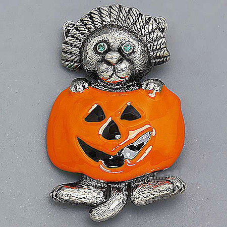 Cat with Green Eyes in Jack-o-Lantern Halloween Brooch